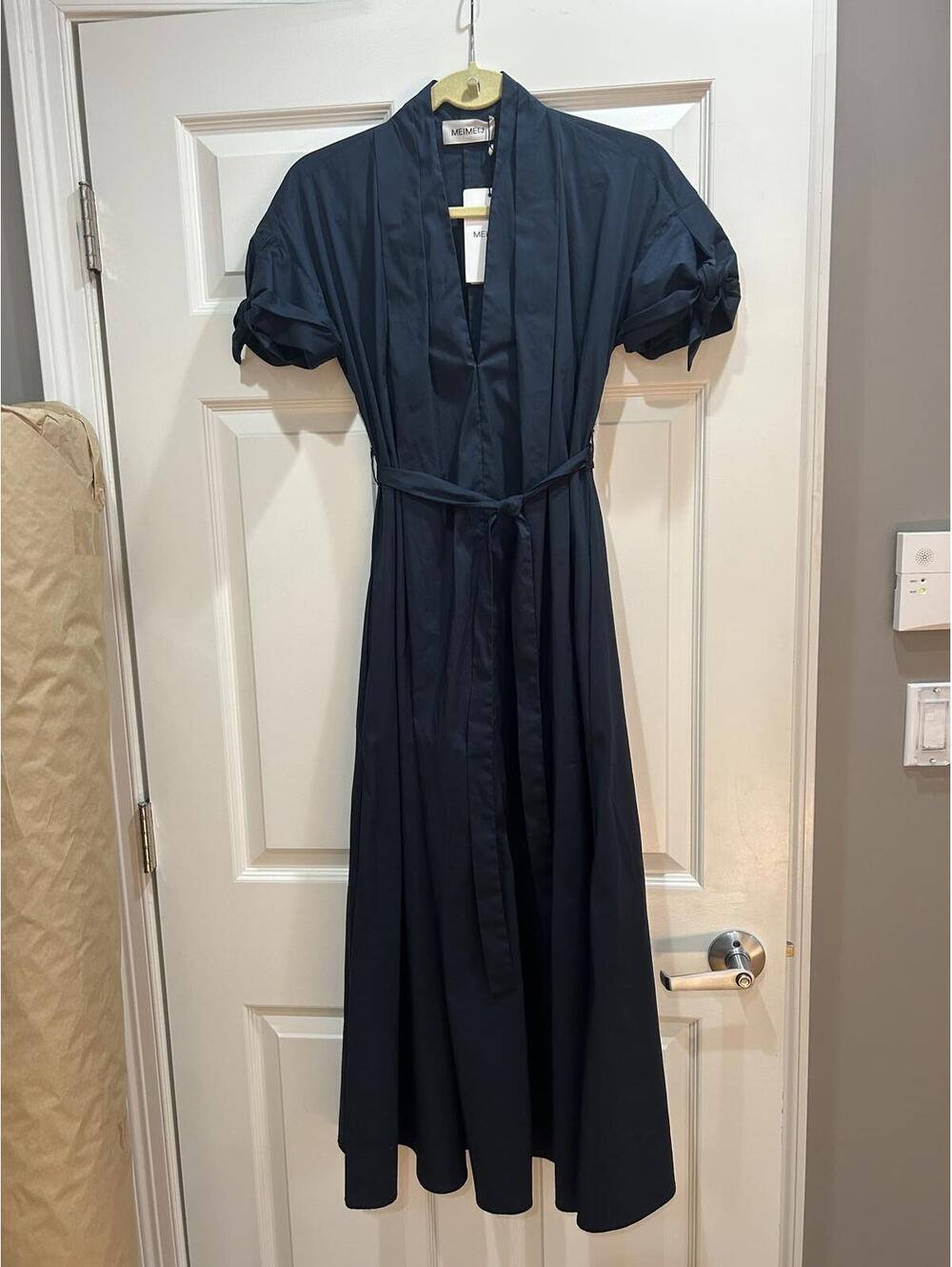 MEIMEIJ Navy Blue Midi Dress with Tie Waist and Puff Sleev